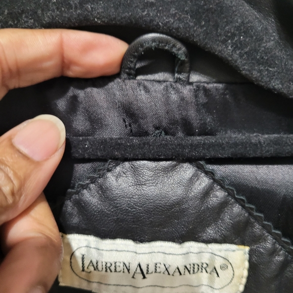 Vintage Leather Black Women's 1980's Jacket Blazer Retro shoulder pads - Picture 13 of 16